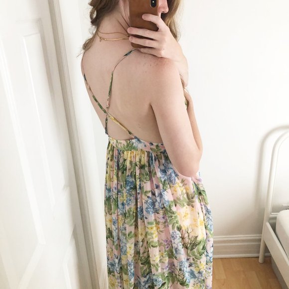 Stunning Cottagecore Statement Flowing Maxi Dress - Picture 5 of 6